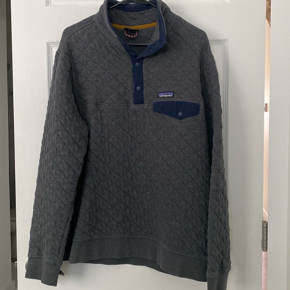 Men’s Patagonia Sweatshirt